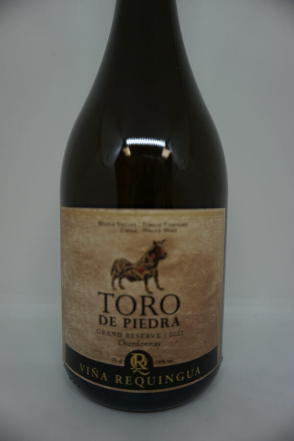 2022 Toro de Piedra Grand Reserve Chardonnay Maule Valley Vegan